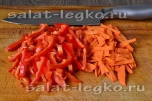 Салат з курячою грудкою, перцем і морквою (салат) Салат з курячою грудкою, перцем і морквою