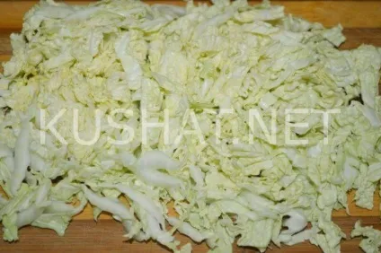 Салат з пекінської капусти з шинкою і кукурудзою (салат з пекінської капусти з шинкою фото) Салат з пекінської капусти з шинкою і кукурудзою