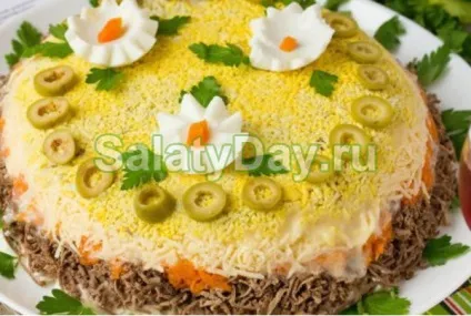 Салат французький з яблуком - цікаве і просте блюдо рецепт з фото і відео (французький) Салат французький з яблуком - цікаве і просте блюдо рецепт з фото і відео