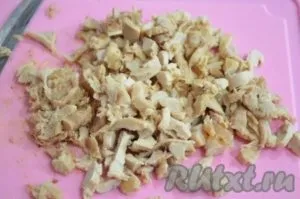 Салат з курки з квасолею і огірками - готуємо покроково з фото (квасолею) Салат з курки з квасолею і огірками - готуємо покроково з фото