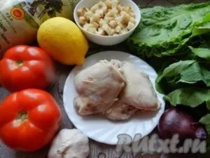 Салат з курки з квасолею і огірками - готуємо покроково з фото (Салат курки ананасами) Салат з курки з квасолею і огірками - готуємо покроково з фото