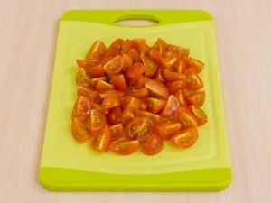 Салат з курячим філе, овочами і йогуртовой заправкою (салат) Салат з курячим філе, овочами і йогуртовой заправкою
