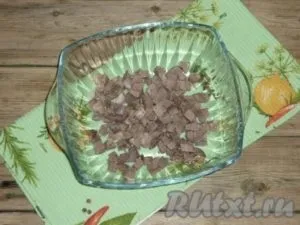 Салат з курки з квасолею і огірками - готуємо покроково з фото (Салат курки ананасами) Салат з курки з квасолею і огірками - готуємо покроково з фото