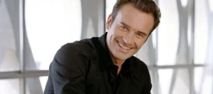 Найцікавіші факти про Джуліана МакМехона - жіночий журнал (Макмехон) Найцікавіші факти про Джуліана МакМехона - жіночий журнал