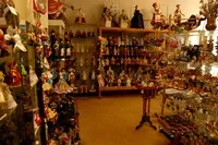 Шопінг в Харкові - універмаги, ринки, торгово-розважальні центри і книжкові магазини (магазини) Шопінг в Харкові - універмаги, ринки, торгово-розважальні центри і книжкові магазини