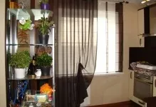 Тюль для кухні фото короткою драпірування, як зшити і красиво повісити штори, дизайн сітки і як (тюль) Тюль для кухні фото короткою драпірування, як зшити і красиво повісити штори, дизайн сітки і як