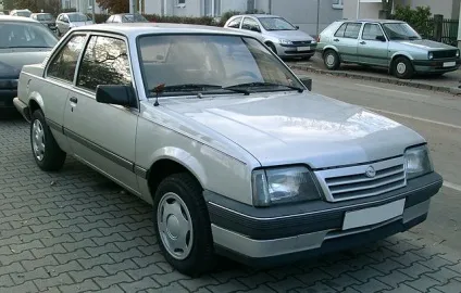 Тюнінг опель Аськони, фото тюнінгу салону і оптики opel ascona (опель) Тюнінг опель Аськони, фото тюнінгу салону і оптики opel ascona