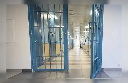 Тюрмах не вистачає охоронців структура взяла б 150 чоловік на роботу відразу ж (тюрмах) Тюрмах не вистачає охоронців структура взяла б 150 чоловік на роботу відразу ж