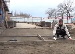 Укладання плитки на дачі