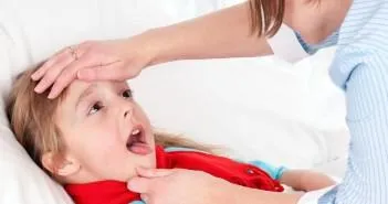 У дитини болить горло, боляче ковтати ніж лікувати (боляче ковтати дитині 5 років) У дитини болить горло, боляче ковтати ніж лікувати