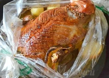 Качка в рукаві в духовці, рецепт з фото (духовці) Качка в рукаві в духовці, рецепт з фото