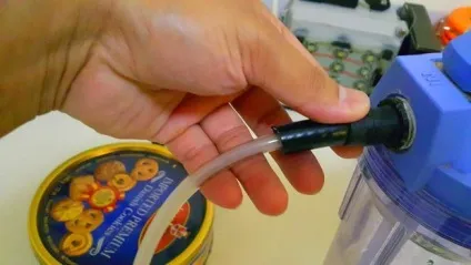 Вакуумна установка своїми руками (отвір кришці склянки) Вакуумна установка своїми руками