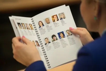 У моду увійшли «соціальні інвестиції» () У моду увійшли «соціальні інвестиції»