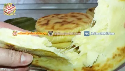 Хичіни - рецепт коржів з сиром і картоплею, їжа на будь-який смак