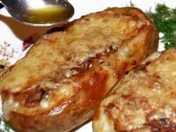 Запечене м'ясо в духовці рецепти з фото