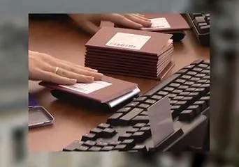Закордонний паспорт нового зразка, біометричний паспорт, закордонний нового покоління (нового) Закордонний паспорт нового зразка, біометричний паспорт, закордонний нового покоління