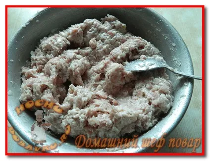 Заварне тісто, соковитий фарш для чебуреків (чебуреки) Заварне тісто, соковитий фарш для чебуреків