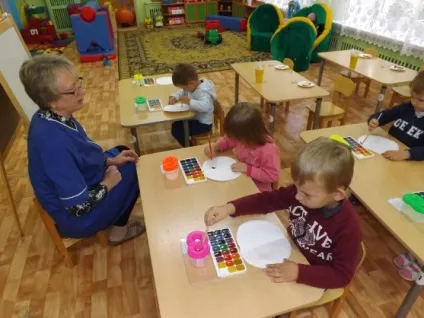 Значення художньої творчості, малювання в житті дитини (навчання) Значення художньої творчості, малювання в житті дитини