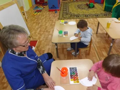Значення художньої творчості, малювання в житті дитини (дитячі вироби) Значення художньої творчості, малювання в житті дитини