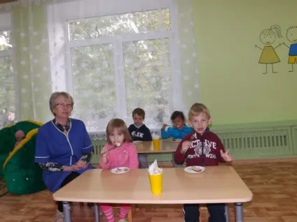 Значення художньої творчості, малювання в житті дитини (ранній розвиток) Значення художньої творчості, малювання в житті дитини