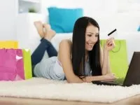 10 Причин, за якими ваша сумка виглядає дешевою, жіночий клуб