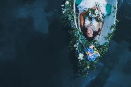 8 Розваг для гостей на прогулянці, поки молодята фотографуються (весільні) 8 Розваг для гостей на прогулянці, поки молодята фотографуються
