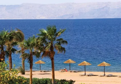 9 Країн з теплим морем в грудні (найвища температура повітря 22 ° C) 9 Країн з теплим морем в грудні