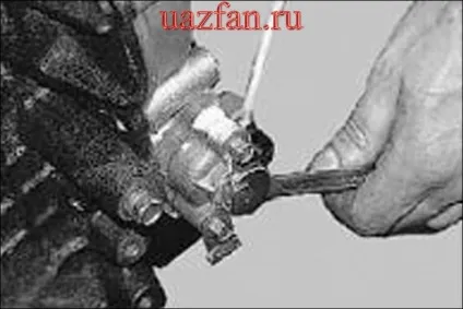 Збірка (зарядка) і установка гидронатяжителя ланцюгів, гидронатяжитель ланцюгів (гидронатяжителя) Збірка (зарядка) і установка гидронатяжителя ланцюгів, гидронатяжитель ланцюгів