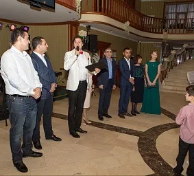 Вірменський тамада, арсен егіянц! Гумор, веселощі! Професіонал на ваше весілля! (Вірменський ведучий на весілля) Вірменський тамада, арсен егіянц! Гумор, веселощі! Професіонал на ваше весілля!