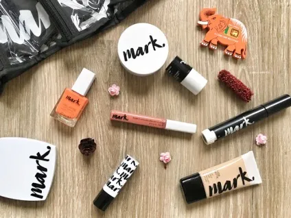 Artistry - youth xtend - тональний крем з ефектом ліфтингу від amway