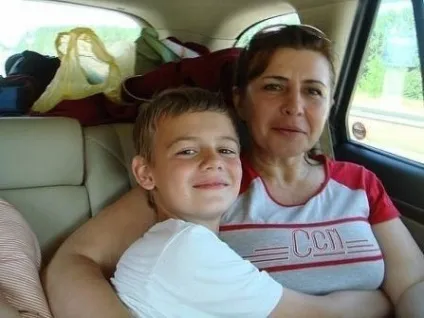 Автопарк учасників будинки-2, авто