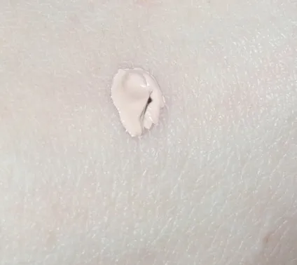 Artdeco маскує консилер perfect teint concealer