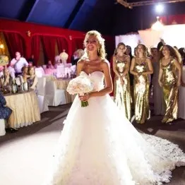Метелики любові весілля дениса і олени - the bride (bride) Метелики любові весілля дениса і олени - the bride