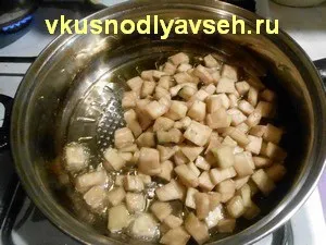 Баклажани смажені під гриби в яйці, покроковий фото рецепт (болгарський перець) Баклажани смажені під гриби в яйці, покроковий фото рецепт