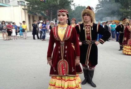 Башкири і татари відмінності в зовнішності і характері (характер) Башкири і татари відмінності в зовнішності і характері