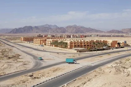 Без туристів як зараз виглядає знаменитий шарм-ель-шейх, fresher - найкраще з рунета за день! (Шарм ель шейх) Без туристів як зараз виглядає знаменитий шарм-ель-шейх, fresher - найкраще з рунета за день!