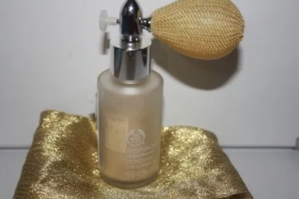Блискітки для тіла і волосся the sparkler від the body shop - відгуки, фото і ціна (мідл-маркет) Блискітки для тіла і волосся the sparkler від the body shop - відгуки, фото і ціна