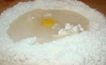 Чебуреки з курячим фаршем 1 (фаршем) Чебуреки з курячим фаршем 1