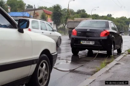 Буксирування автомобіля різними методами (автомобіля) Буксирування автомобіля різними методами