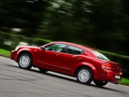 Чим насправді страшний dodge avenger