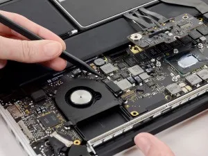 Чистка ноутбука lenovo від пилу (lenovo) Чистка ноутбука lenovo від пилу