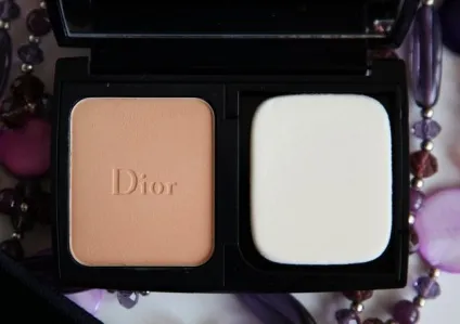 Christian dior diorskin forever compact spf 25 компактна крем-пудра у відтінку 040 honey beige - ... (компактна) Christian dior diorskin forever compact spf 25 компактна крем-пудра у відтінку 040 honey beige - ...