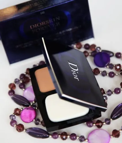 Christian dior diorskin forever compact spf 25 компактна крем-пудра у відтінку 040 honey beige - ... (компактна) Christian dior diorskin forever compact spf 25 компактна крем-пудра у відтінку 040 honey beige - ...
