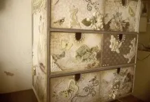 Декупаж комода тумбочка своїми руками, фото заготовок в домашніх умовах, міні-комод і старий (декупаж комода) Декупаж комода тумбочка своїми руками, фото заготовок в домашніх умовах, міні-комод і старий