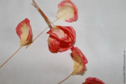 Робимо реалістичний квітка з тканини - ярмарок майстрів - ручна робота, handmade (шифон) Робимо реалістичний квітка з тканини - ярмарок майстрів - ручна робота, handmade