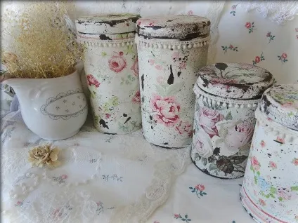Декупаж банки для сипучих продуктів, фото пляшок для спецій на кухні пластикові та металеві (продуктів) Декупаж банки для сипучих продуктів, фото пляшок для спецій на кухні пластикові та металеві