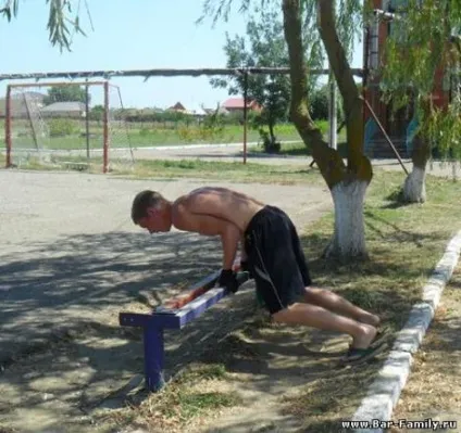 Робимо горизонт ( «крокодил», «черепаха») на брусах і не тільки - street workout - тренування з