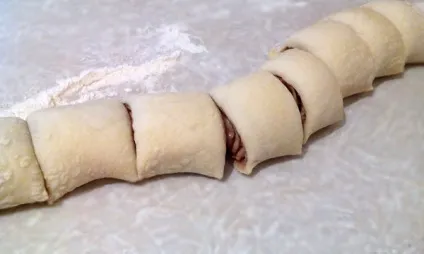 Дитсадкові булочки-равлики