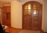 двостулкові двері