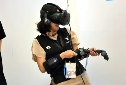 Гаджети - новини високих технологій (доповненої реальності HoloLens) Гаджети - новини високих технологій